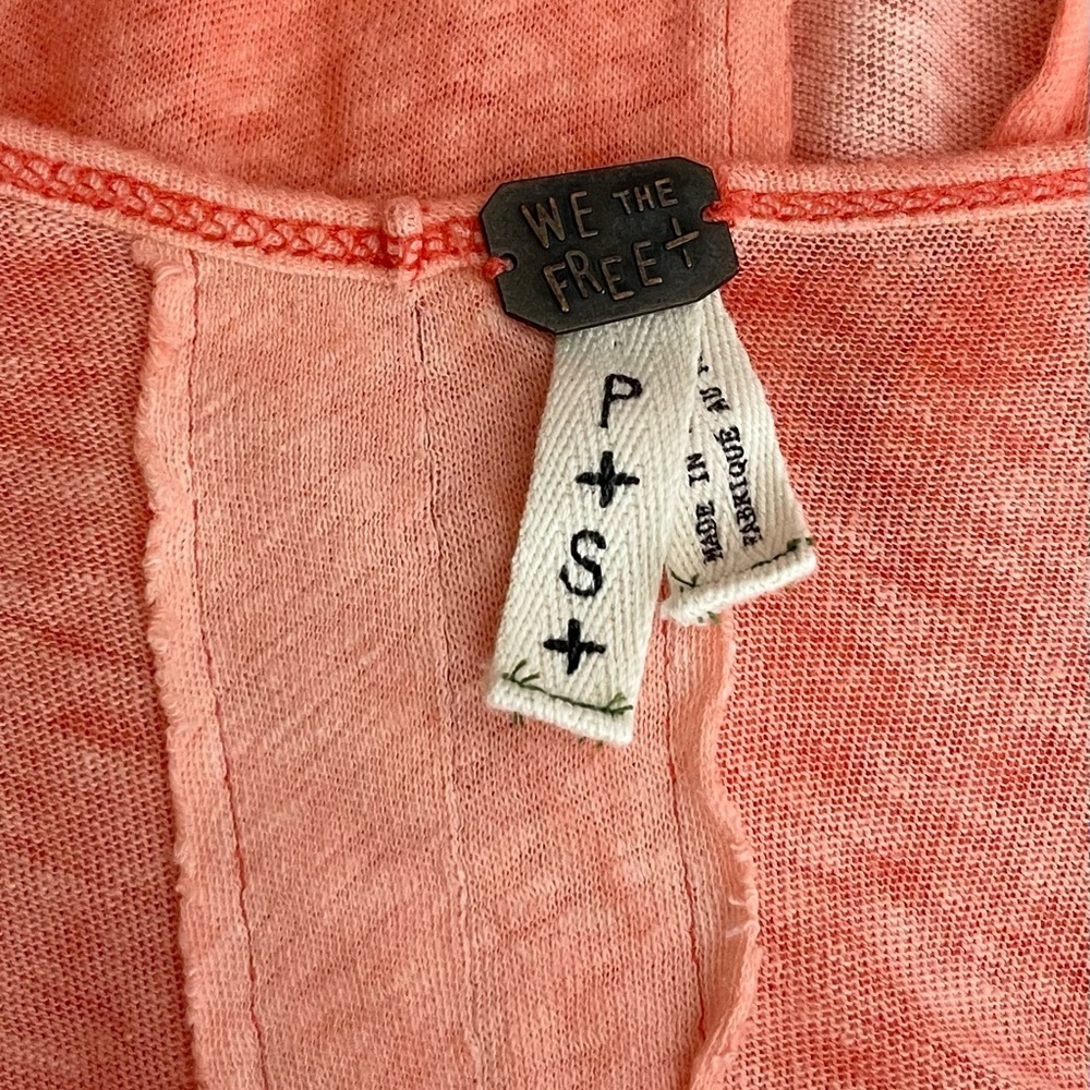 ✅SOLD-We The Free People | Burnout Split Back Crop Top Oversized Linen Blend - Picture 8 of 8